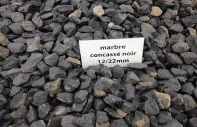 marbre-concasse-noir-pure-12:22